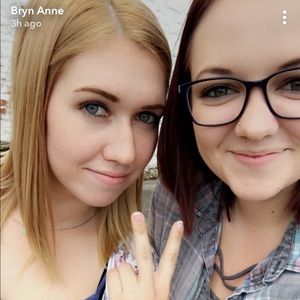 Meet your Posher, Pam